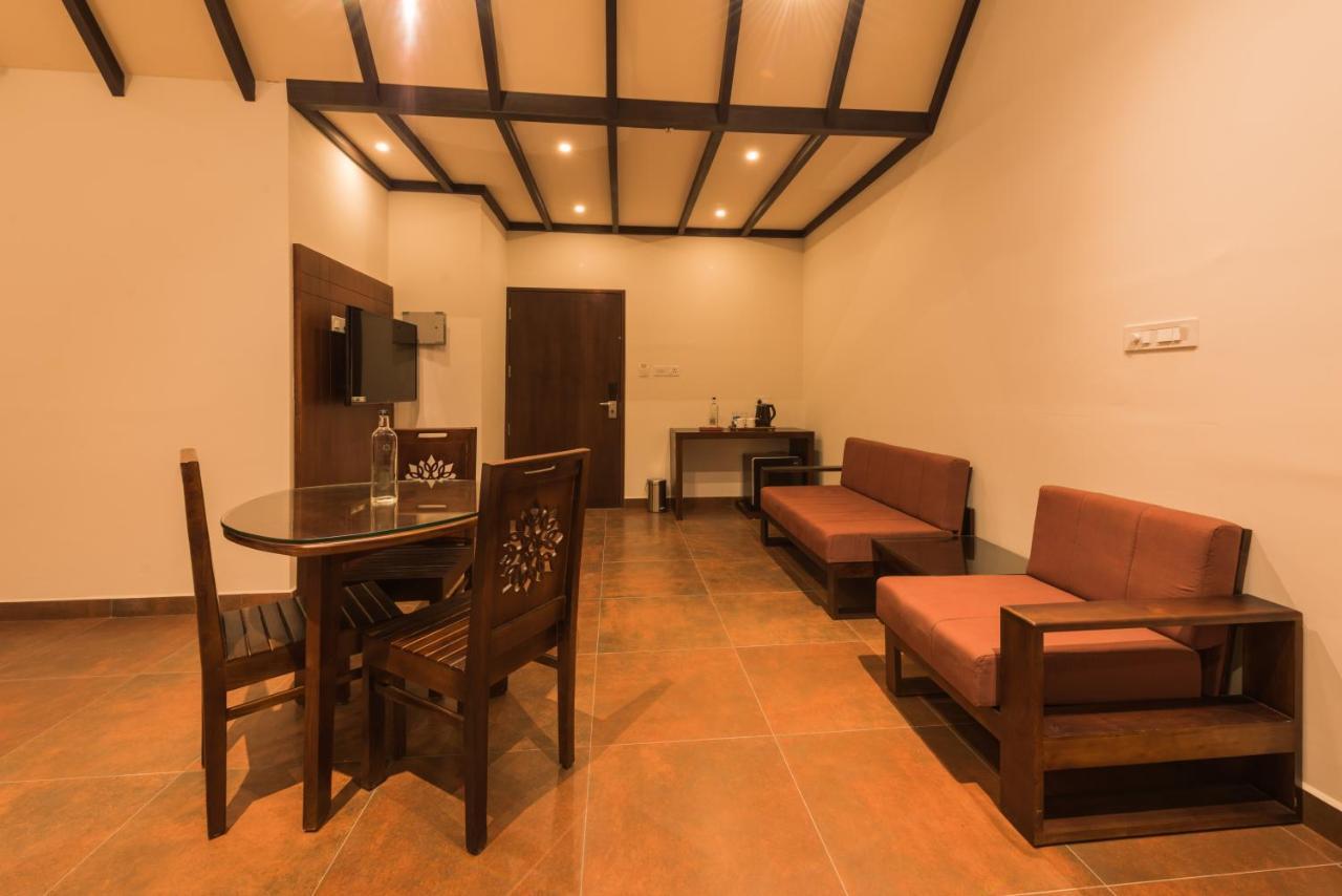 Trivers Resort Munnar Exterior foto